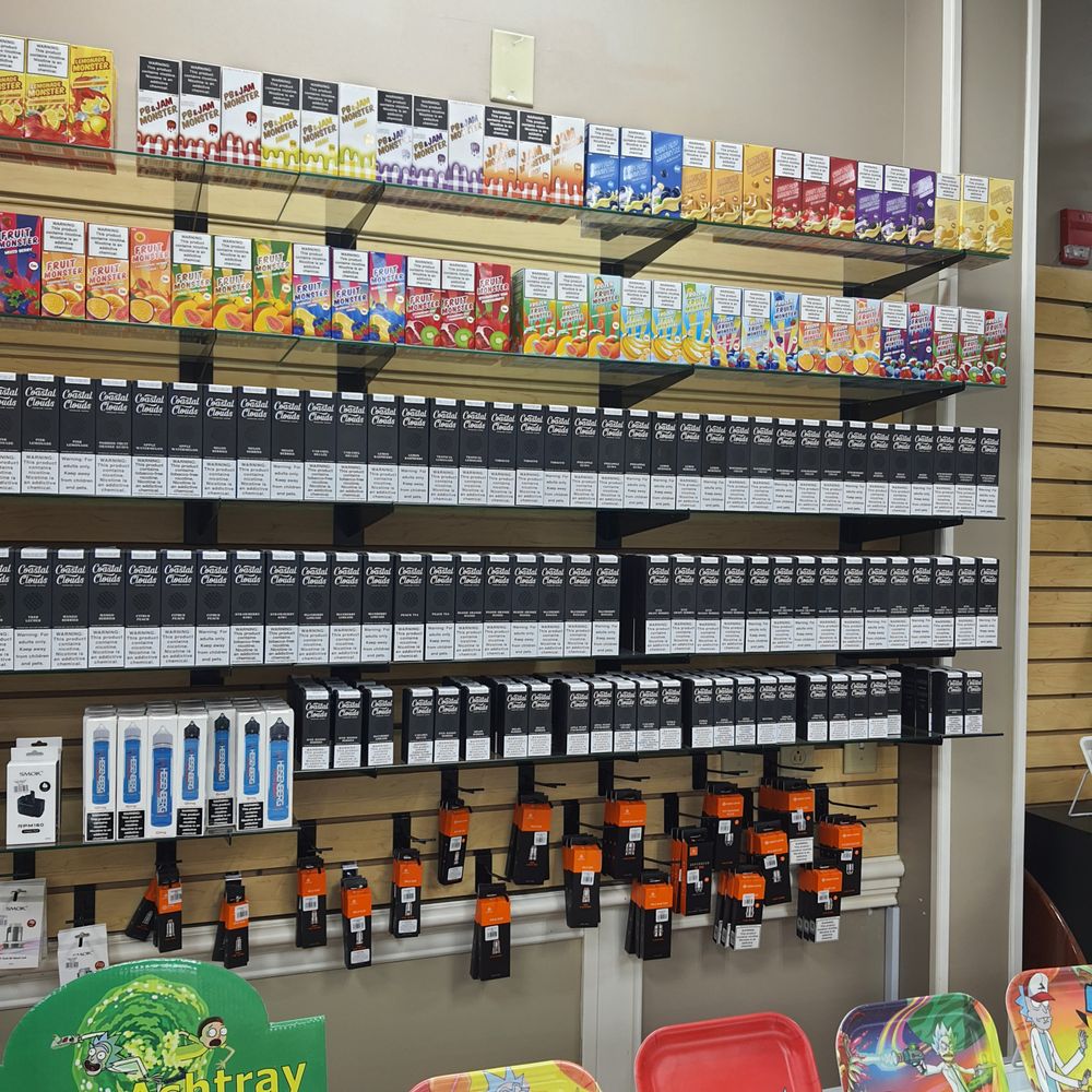 535 SMOKE SHOP DR PHILIPS Updated September 2024 44 Photos 7932 W