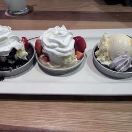 Triple Cookies 'N' Cream Pizookie, Strawberry Shortcake Pizookie, chocolate Hot Fudge Brownie Pizookie Triple Cookies 'N' Cream Pizookie, Strawberry Shortcake Pizookie, chocolate Hot Fudge Brownie Pizookie