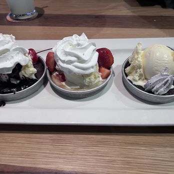 BJ's Restaurant & Brewhouse - Triple Cookies 'N' Cream Pizookie, Strawberry Shortcake Pizookie, chocolate Hot Fudge Brownie Pizookie - New American Near Me - Lewisville, Texas BJ's Restaurant & Brewhouse - Triple Cookies 'N' Cream Pizookie, Strawberry Shortcake Pizookie, chocolate Hot Fudge Brownie Pizookie - New American Near Me - Lewisville, Texas