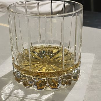 Quest Restaurant & Bar - Bear claw Canadian whiskey - Breakfast & Brunch Near Me - Mississauga, Ontario Quest Restaurant & Bar - Bear claw Canadian whiskey - Breakfast & Brunch Near Me - Mississauga, Ontario