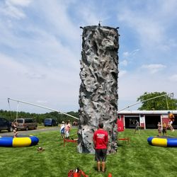Allen Entertainment - Rock Climbing Wall with Extreme Air Jumpers