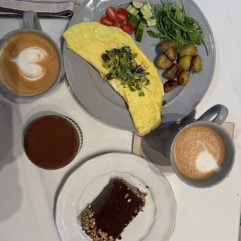 Dän Bakery & Cafe - Themed Cafes Near Me - Morristown, New Jersey