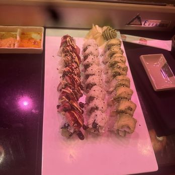 McGuire's Sushi - Sushi Bars Near Me - Destin, Florida