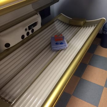 Tan Lines - Regular beds, go up to 30 minutes. Max beds go up to 20 minutes - Tanning Near Me - Wichita, Kansas Tan Lines - Regular beds, go up to 30 minutes. Max beds go up to 20 minutes - Tanning Near Me - Wichita, Kansas