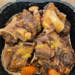 Oxtails