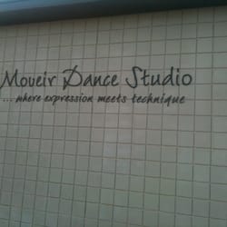 Moveir Dance Studio - It's a pretty non descript building, but it's got signage!