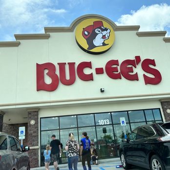 Buc-ee's - Food, novelty items - Convenience Stores Near Me - Richmond, Kentucky