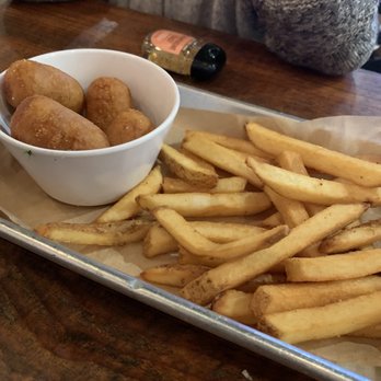 Burger Bench - Kids Meal with mini corn dogs - American Near Me - Escondido, California Burger Bench - Kids Meal with mini corn dogs - American Near Me - Escondido, California