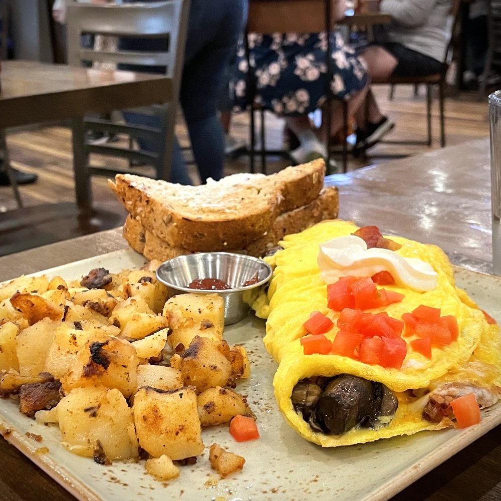 First Watch - The Works Omelette - Breakfast & Brunch Near Me - Lawrence, Kansas