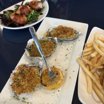 Mb Grille - Cooked clams (HH menu) 3 pieces - Seafood Near Me - Torrance, California Mb Grille - Cooked clams (HH menu) 3 pieces - Seafood Near Me - Torrance, California