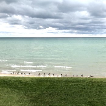 Glidden Lodge Beach Resort - Resorts Near Me - Sturgeon Bay, Wisconsin
