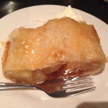 Maxine's On Shine - Lackluster apple strudel - New American Near Me - Orlando, Florida Maxine's On Shine - Lackluster apple strudel - New American Near Me - Orlando, Florida