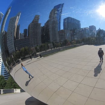 Cloud Gate - Public Art Near Me - Chicago, Illinois