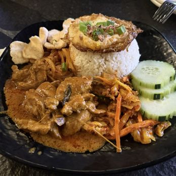 Food Terminal - Nasi Lemak Curry Chicken Rice - Malaysian Near Me - Chamblee, Georgia