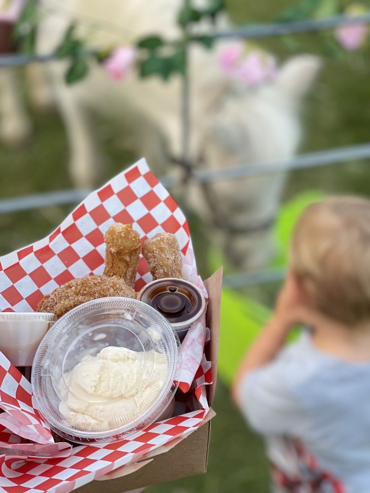 THE CHURRO TRUCK Updated October 2024 106 Photos & 59 Reviews