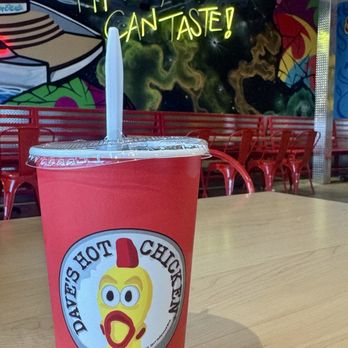 Dave's Hot Chicken - Oreo shake - Chicken Shop Near Me - Aventura, Florida