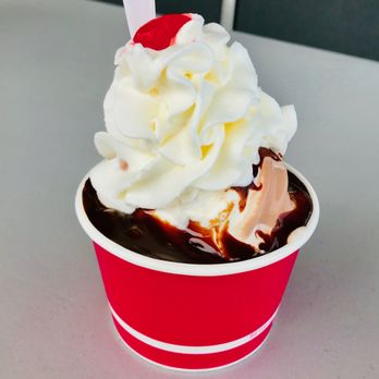Scoops & More - Burgers Near Me - Oakdale, Pennsylvania Scoops & More - Burgers Near Me - Oakdale, Pennsylvania