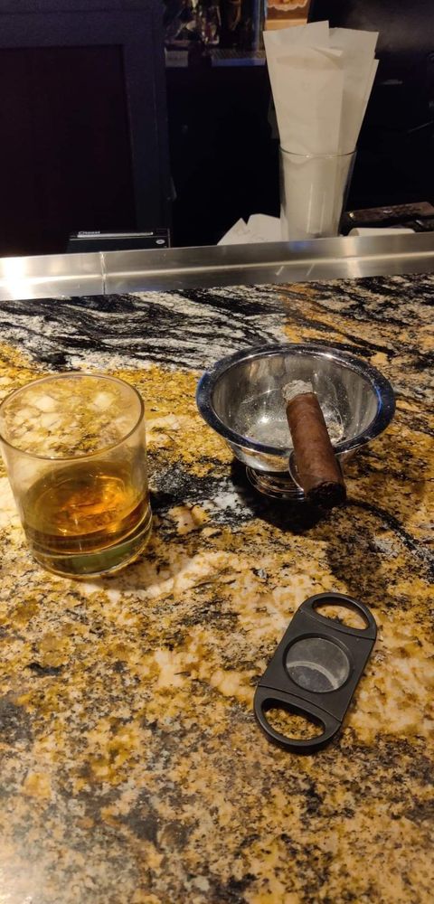 Slow Burn Lounge Image