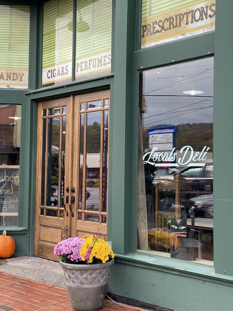 Locals Deli Logo