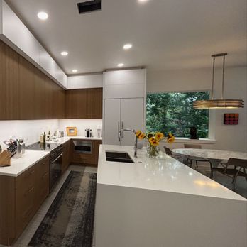 Metro Cabinet Company - Post-Rennovation - Cabinetry Near Me - Sarasota, Florida Metro Cabinet Company - Post-Rennovation - Cabinetry Near Me - Sarasota, Florida