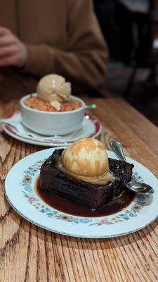 The Queen & Beaver Public House by null