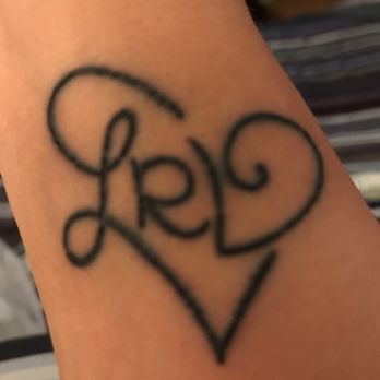 Ink & Dagger Tattoo - Quick nostalgic ink - Tattoo Near Me - Roswell, Georgia