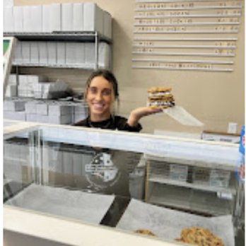 The Cookie Shoppe - She was so sweet. It was fun talking to her and picking out the cookies. - Bakeries Near Me - Folsom, California