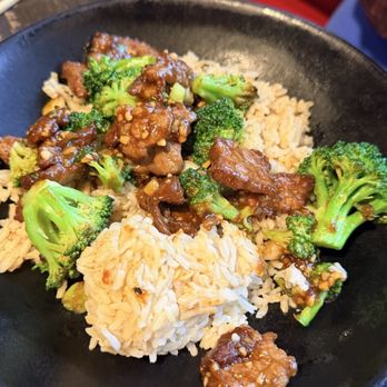 P.F. Chang's - Beef and broccoli serving with brown rice on the lunch menu - Chinese Near Me - Tucson, Arizona P.F. Chang's - Beef and broccoli serving with brown rice on the lunch menu - Chinese Near Me - Tucson, Arizona