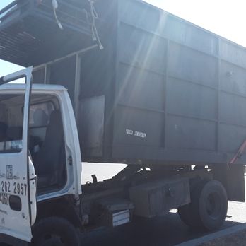LA's Friendly Junk Removers - Our Truck - Junk Removal & Hauling Near Me LA's Friendly Junk Removers - Our Truck - Junk Removal & Hauling Near Me