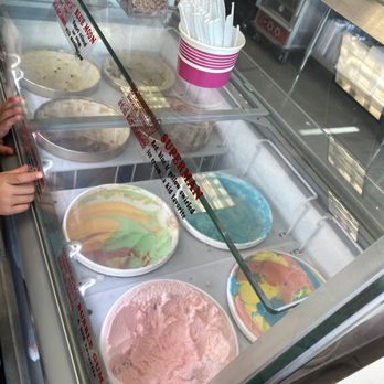 Scoops and Cookies - About 1/4 of the flavor selection - Ice Cream & Frozen Yogurt Near Me - Deerfield, Illinois