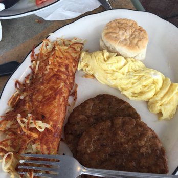 Dora Cafe - Breakfast & Brunch Near Me - Mount Dora, Florida