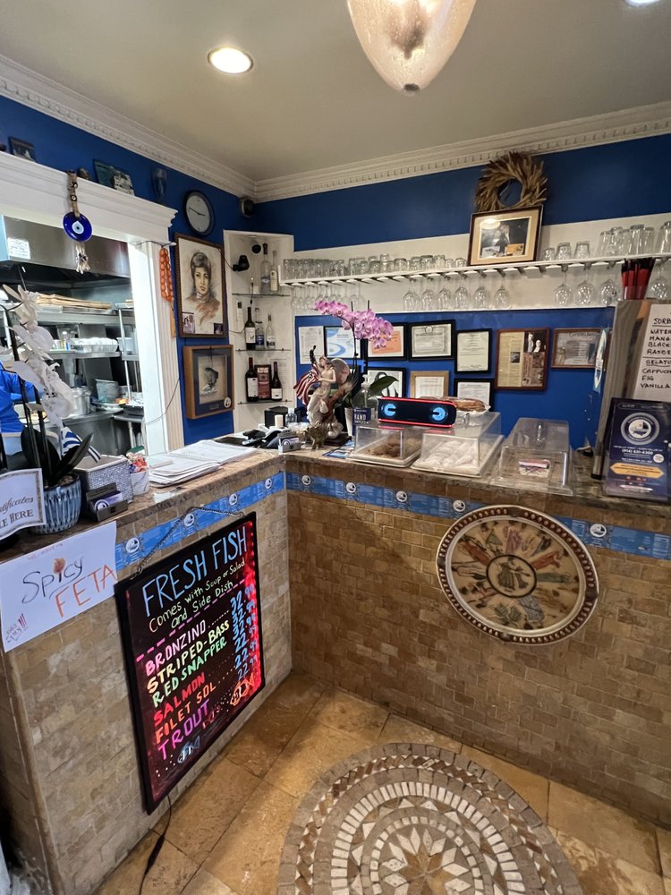 Santorini Greek Restaurant
