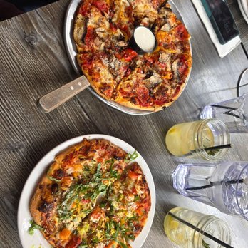 Base Camp Pizza - Gotta try the Basecamp lemonade!!! - Pizza Near Me - South Lake Tahoe, California