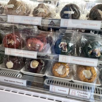 Somemore LA - S'mores cookies - Desserts Near Me - Los Angeles, California Somemore LA - S'mores cookies - Desserts Near Me - Los Angeles, California