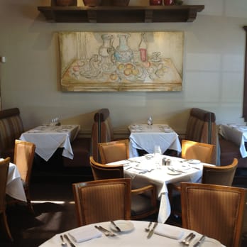 Spaghettini - Photo taken 5/23/2016 - Spaghettini (interior) - Italian Near Me - Seal Beach, California