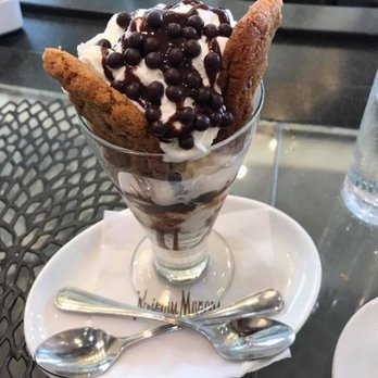 Mariposa - Sundae with Cookies - New American Near Me - Coral Gables, Florida Mariposa - Sundae with Cookies - New American Near Me - Coral Gables, Florida