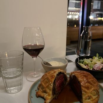 Vinoteca Pompette - Beef wellington for two (with salad and potato puree) - Cocktail Bars Near Me - Toronto, Ontario