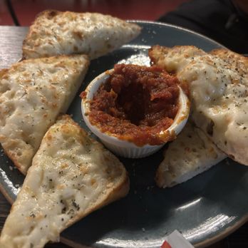 Luna Pizzeria - Garlic bread and Marinara Dipping Sauce - Pizza Near Me - Houston, Texas Luna Pizzeria - Garlic bread and Marinara Dipping Sauce - Pizza Near Me - Houston, Texas