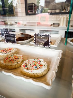 Coco & Jules Cookies by null