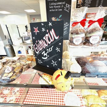 Kistenpfennig - Hot spiced wine $3.20 - Bakeries Near Me - Munich, BY