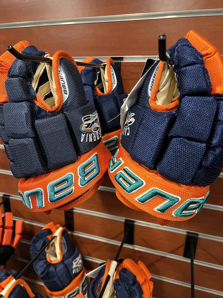 EAST WEST ICE PALACE 77 Photos & 99 Reviews 11446 Artesia Blvd