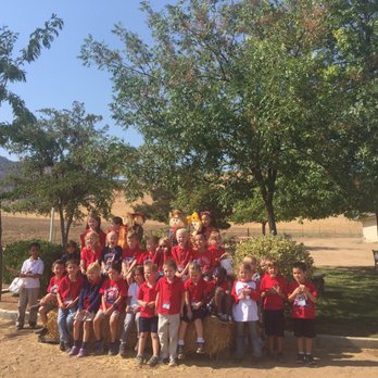 Pulford's Appletree Orchard - They love visiting here every year! - Farms Near Me - Tehachapi, California Pulford's Appletree Orchard - They love visiting here every year! - Farms Near Me - Tehachapi, California