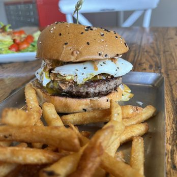 Thistle Draftshop - Thai burger - Beer, Wine & Spirits Near Me - Spring, Texas Thistle Draftshop - Thai burger - Beer, Wine & Spirits Near Me - Spring, Texas