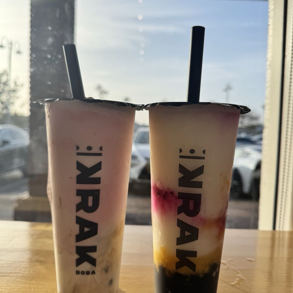Strawberry Snow (Large), Dragon Slayer (Large)