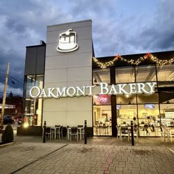 Oakmont Bakery - Exterior of business in evening in November