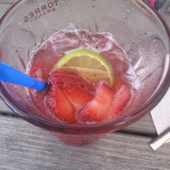 Splash Baja - Strawberry lemonade - Mexican Near Me - Primo Tapia, BCN