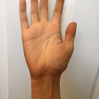 Intanity - Orange wrists - Spray Tanning Near Me - Redlands, California