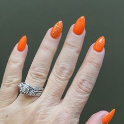 NailBar