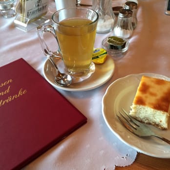 Fährhaus Aken - Käsekuchen - German Near Me - Aken (Elbe), ST Fährhaus Aken - Käsekuchen - German Near Me - Aken (Elbe), ST