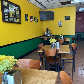 Olive's Jamaican Kitchen - Dining area - Caterers Near Me Olive's Jamaican Kitchen - Dining area - Caterers Near Me